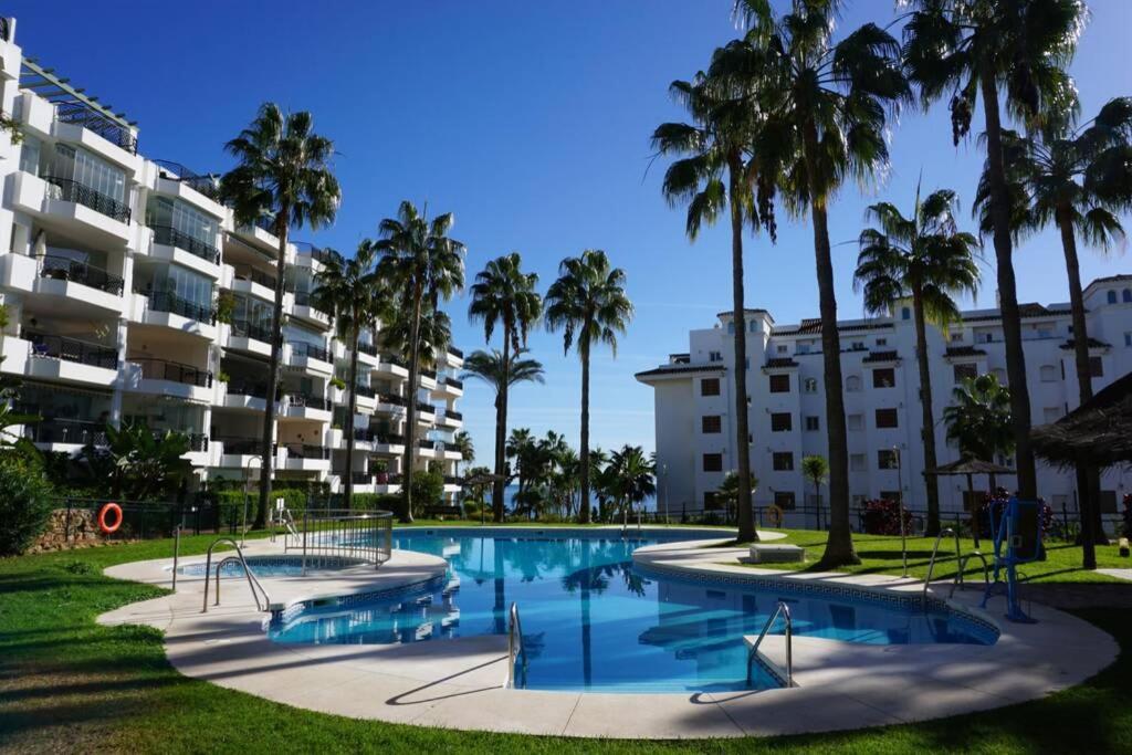 Beachside Apartment Mi Capricho Portal 7 Sitio de Calahonda Exterior photo